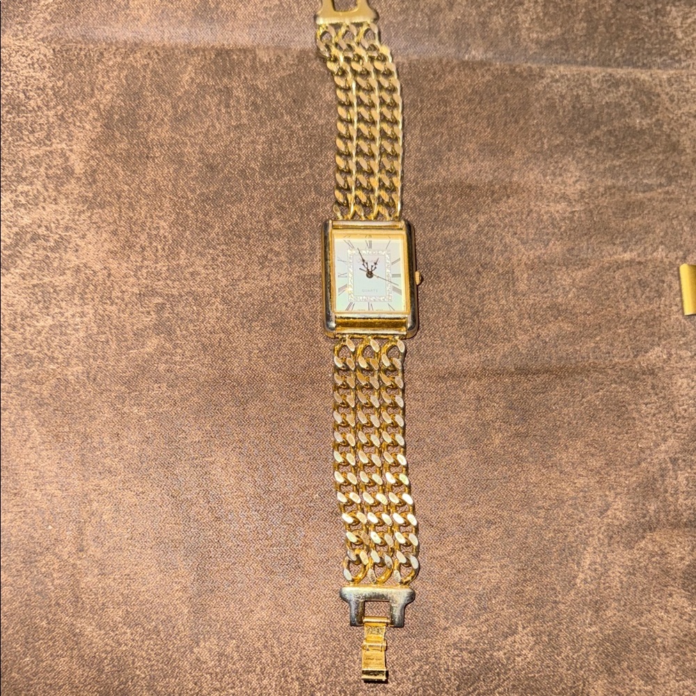 Vintage Gold Tone Rectangular Face Bracelet Watch